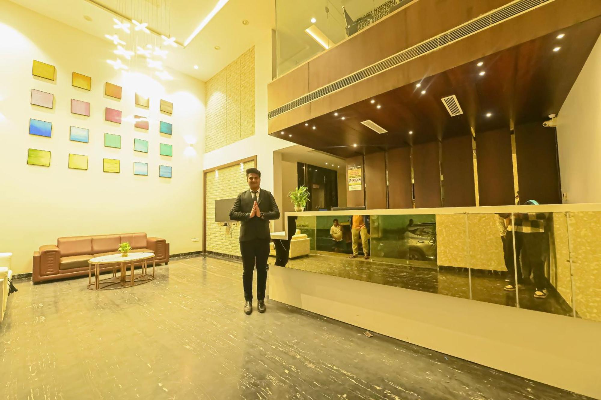 Yuvraj Palace Inn Maisúr Exteriér fotografie
