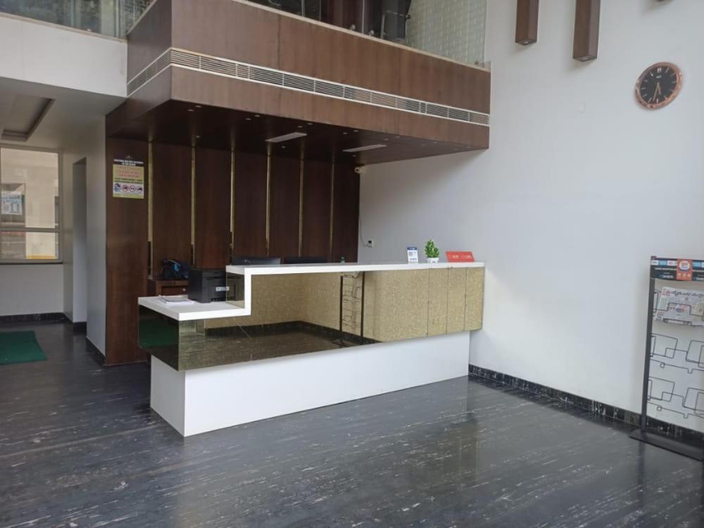 Yuvraj Palace Inn Maisúr Exteriér fotografie